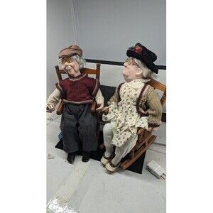 Vintage‎ Grandma And Grandpa Porcelain Dolls In Wooden Rocking Chairs PRISTINE
